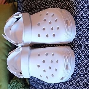 All Terrain Crocs White W9 M7